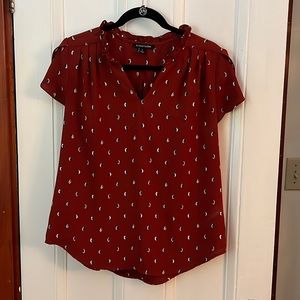 41 Hawthorn M medium womens blouse in burgundy